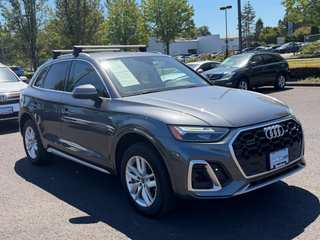 2024 Audi Q5 45 S line Premium