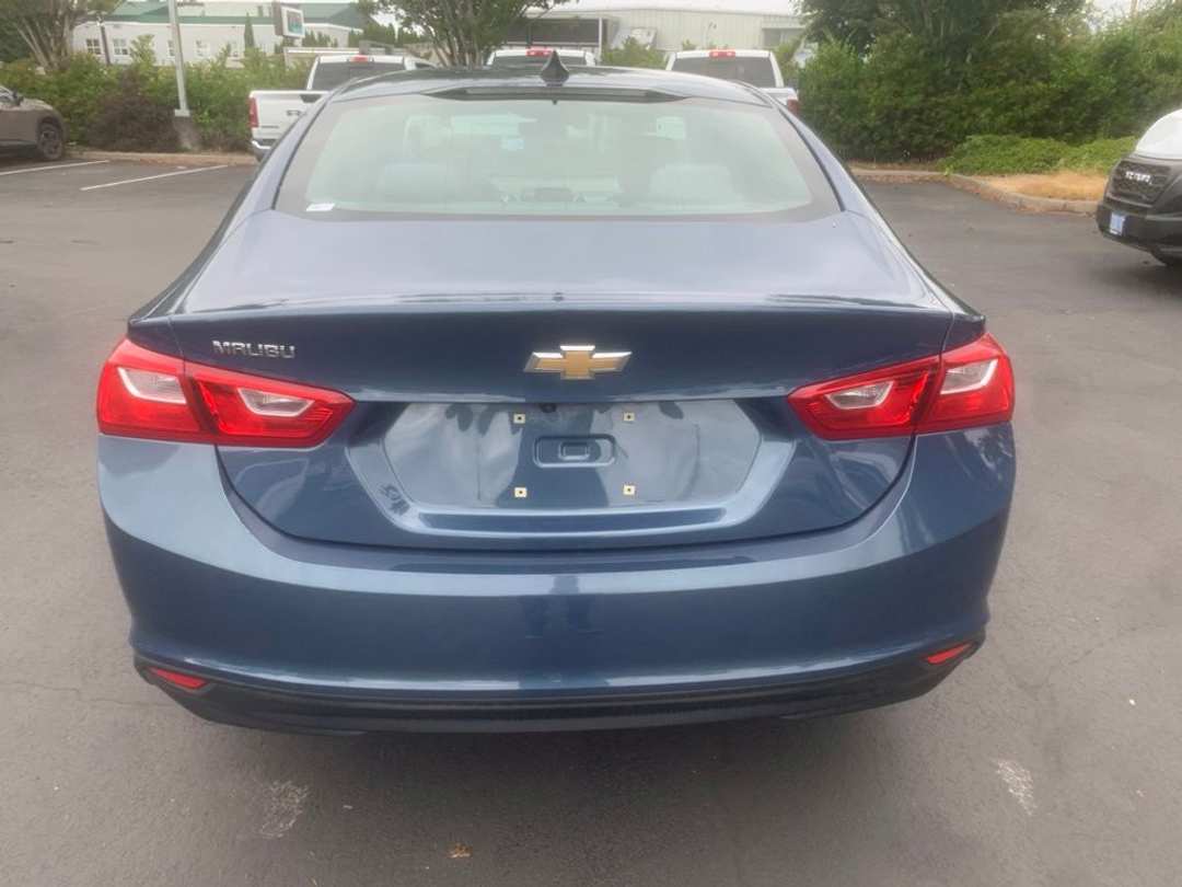2024 Chevrolet Malibu LS - Image 3