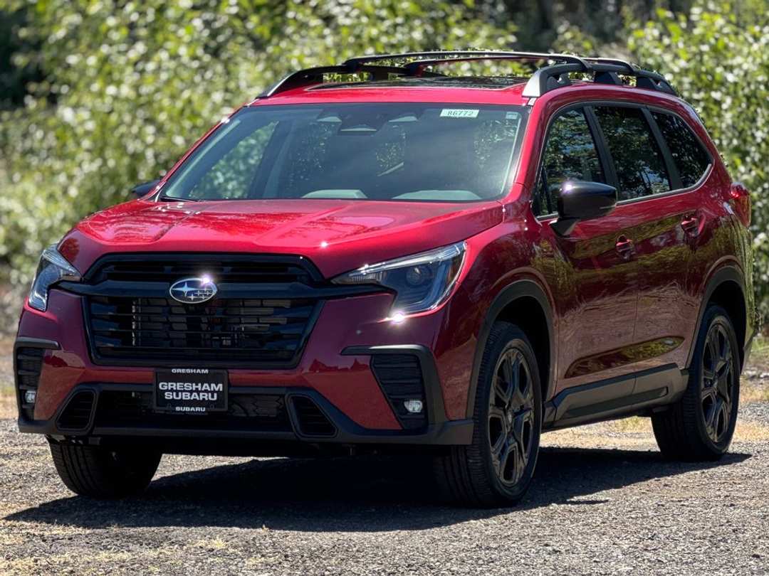 2026 Subaru Ascent Onyx Edition Touring - Image 3