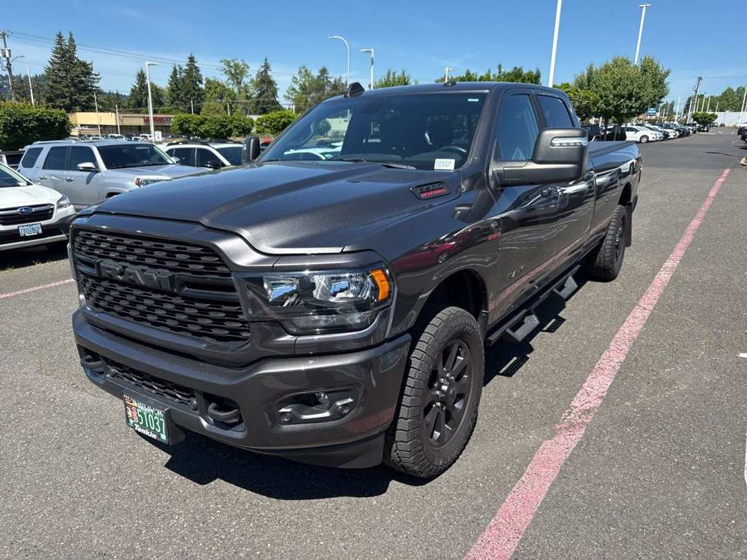 2024 Ram 3500 Big Horn - Image 3