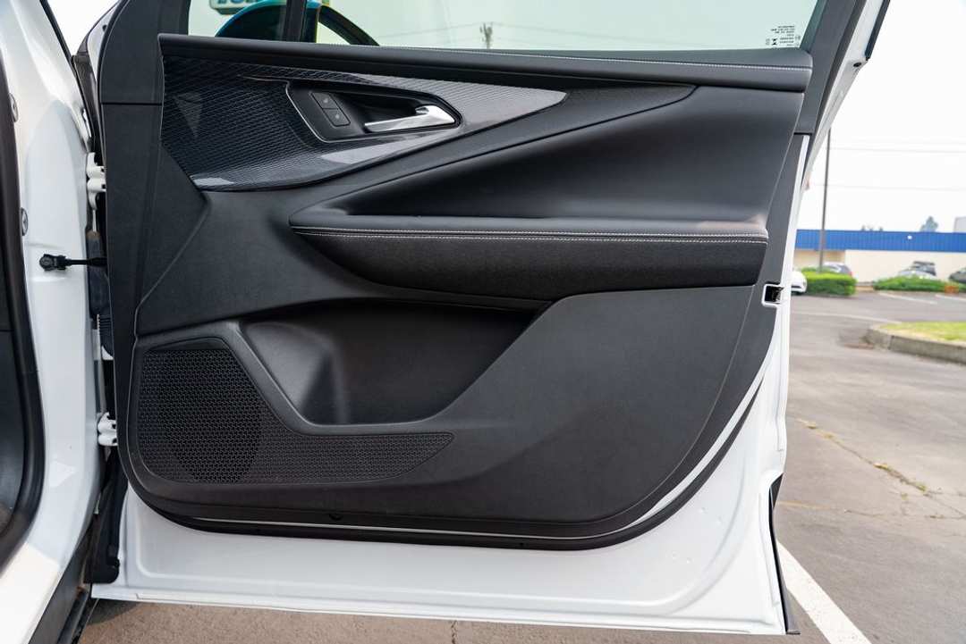 2025 Chevrolet Blazer EV LT - Photo 30