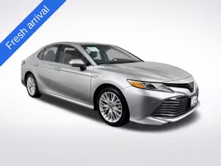 2018 Toyota Camry Hybrid XLE