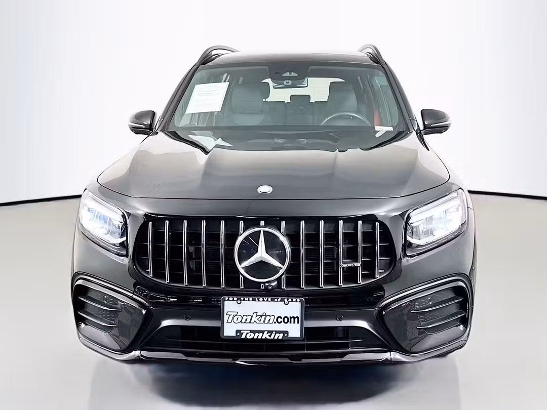 2025 Mercedes-Benz GLB GLB 35 AMG® - Image 2