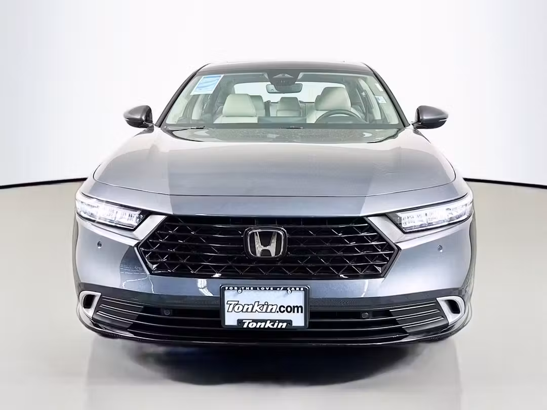 2026 Honda Accord Hybrid Touring - Image 2
