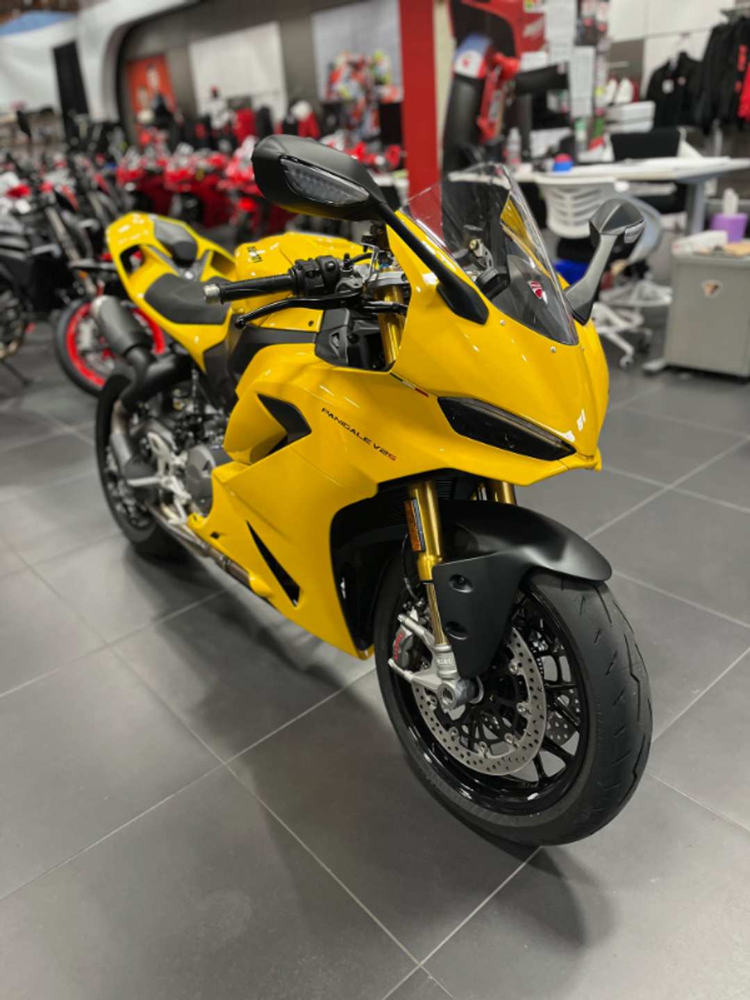 2026 Ducati Panigale V2S - Image 2