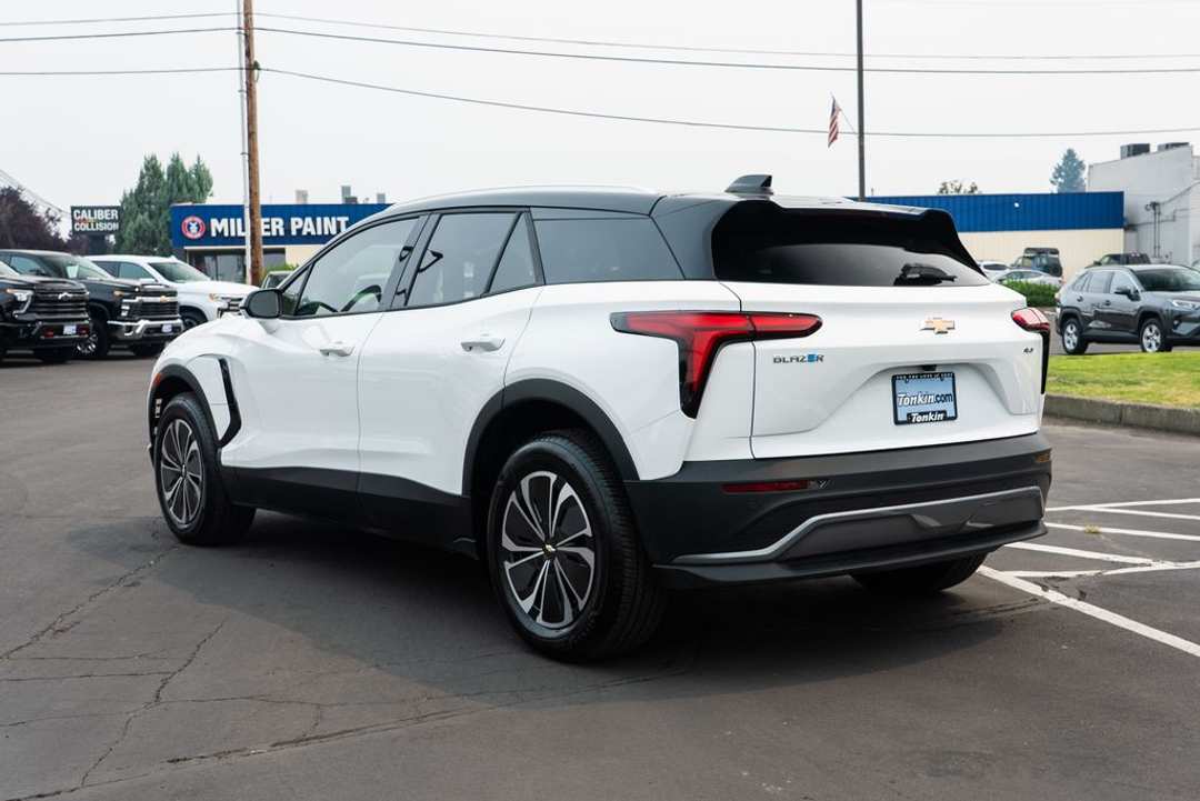 2025 Chevrolet Blazer Ev LT - Image 2