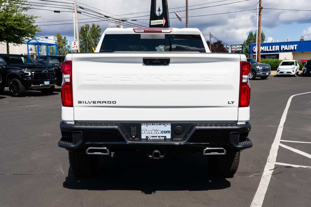 2026 Chevrolet Silverado 1500 LT Trail Boss - Image 3