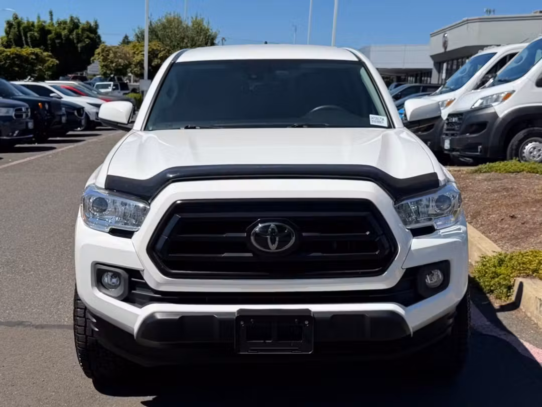 2022 Toyota Tacoma SR - Image 3