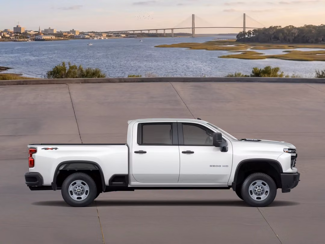 2026 Chevrolet Silverado 2500Hd Work - Image 3