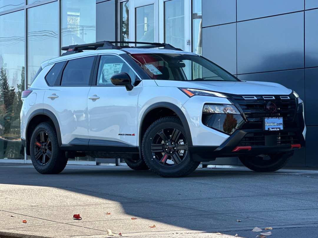 2026 Nissan Rogue Rock Creek - Image 2
