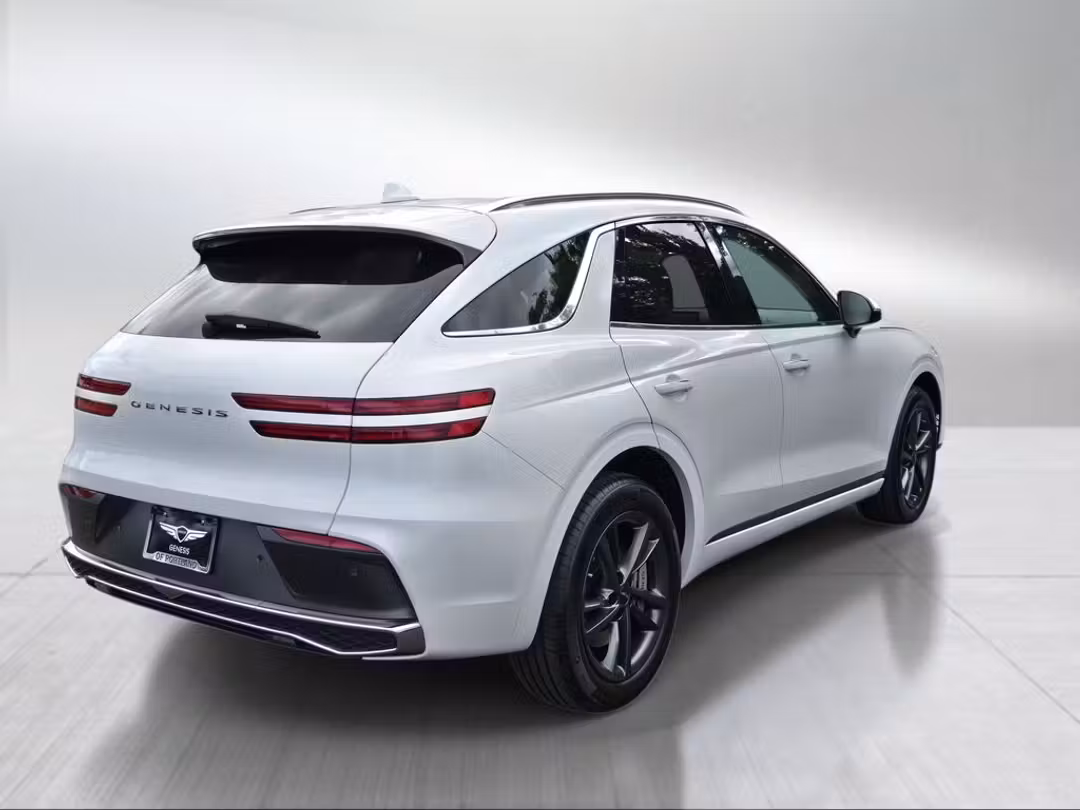 2027 Genesis Gv70 2.5T Select - Image 3