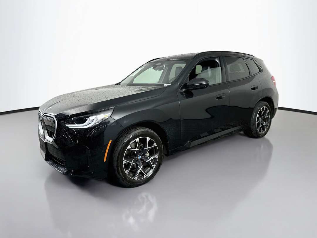 2025 BMW X3 30 xDrive - Image 3