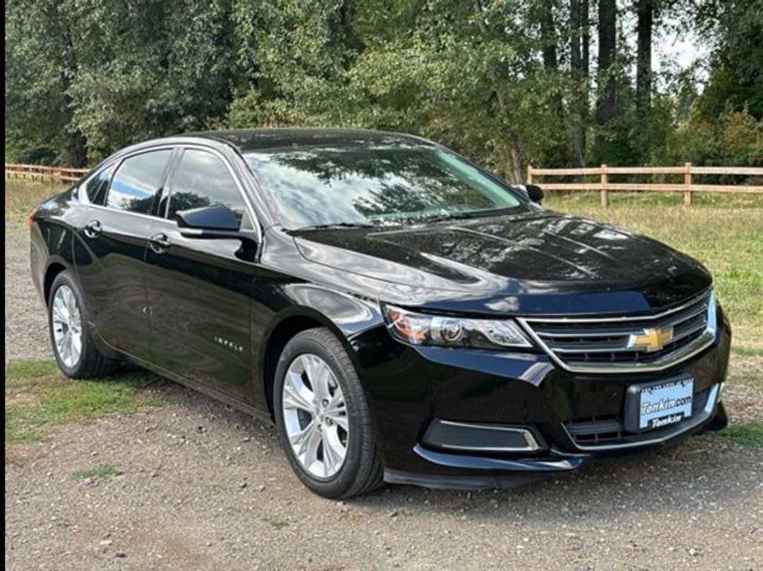 2015 Chevrolet Impala LT - Image 2