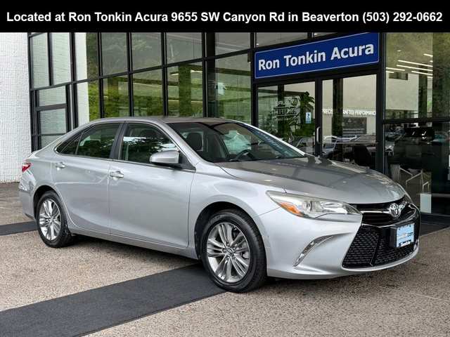 2016 Toyota Camry SE