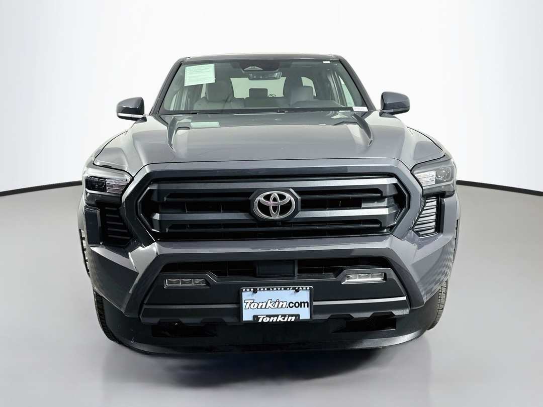 2025 Toyota Tacoma SR5 - Image 2