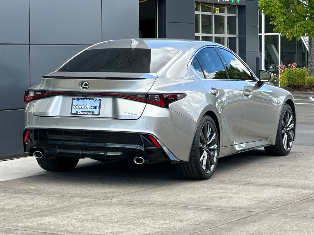 2023 Lexus Is 350 F SPORT - Image 3