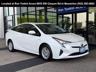 2016 Toyota Prius Three