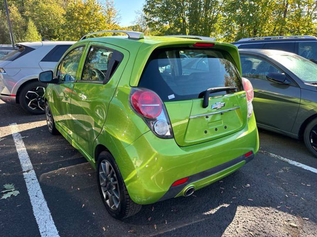2014 Chevrolet Spark 2LT - Image 3