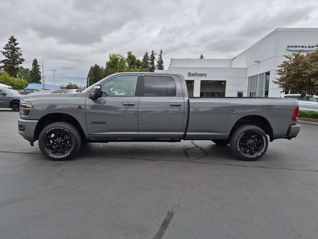 2026 Ram 3500 Laramie - Image 3