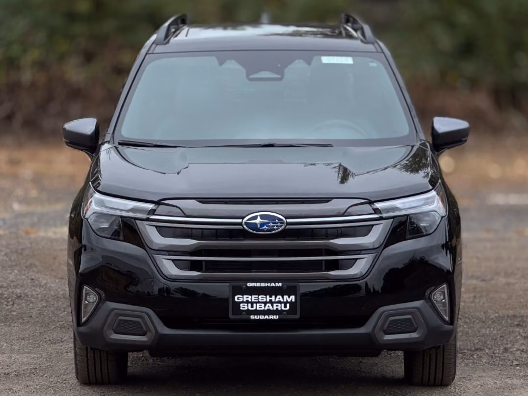 2026 Subaru Forester Sport Hybrid - Image 2