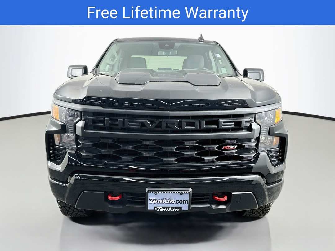 2026 Chevrolet Silverado 1500 Custom Trail Boss - Image 2