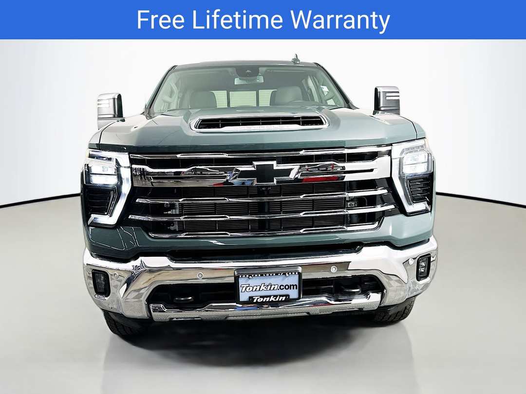 2026 Chevrolet Silverado 2500Hd LTZ - Image 2