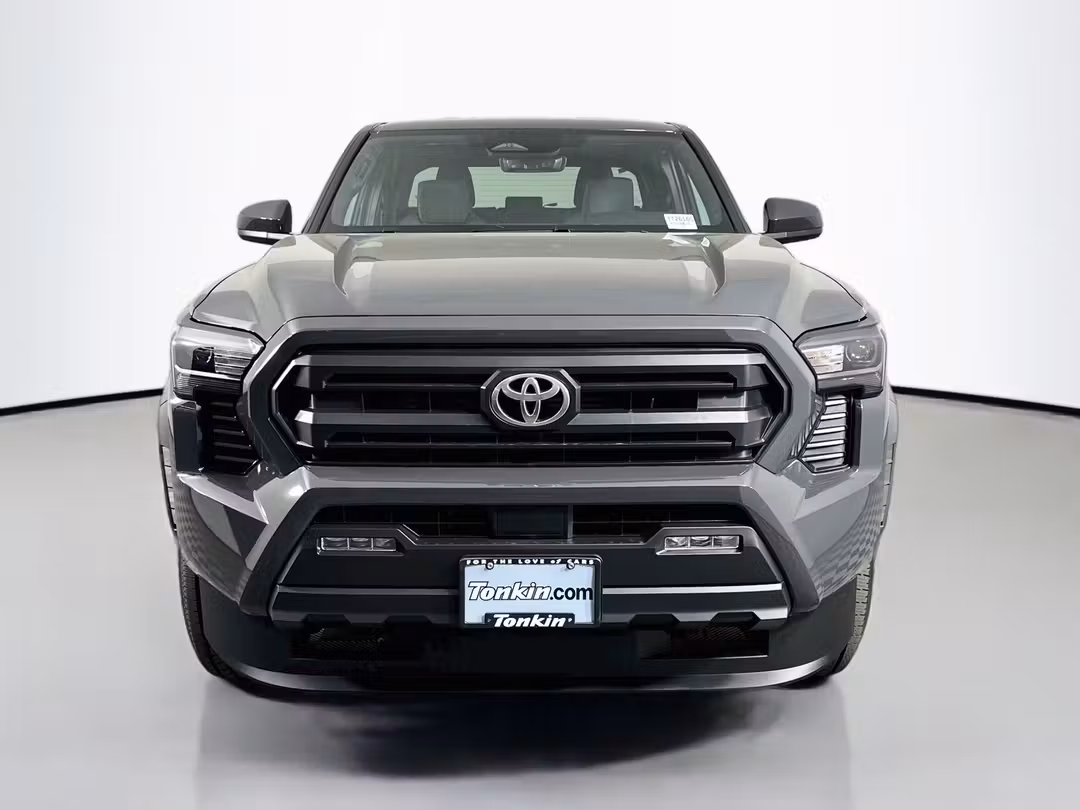 2026 Toyota Tacoma SR5 - Image 2