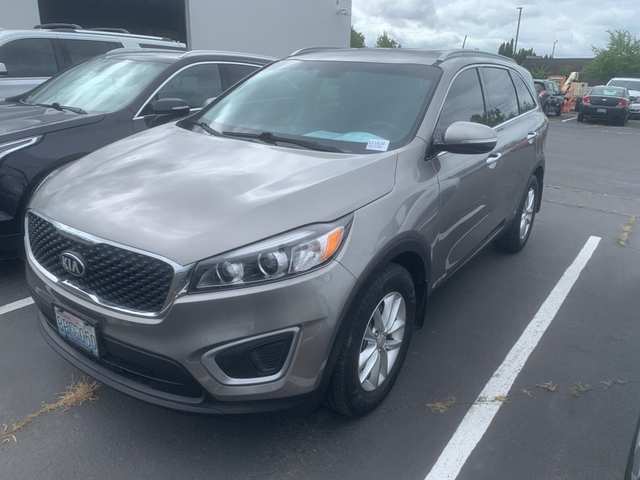 2017 Kia Sorento LX