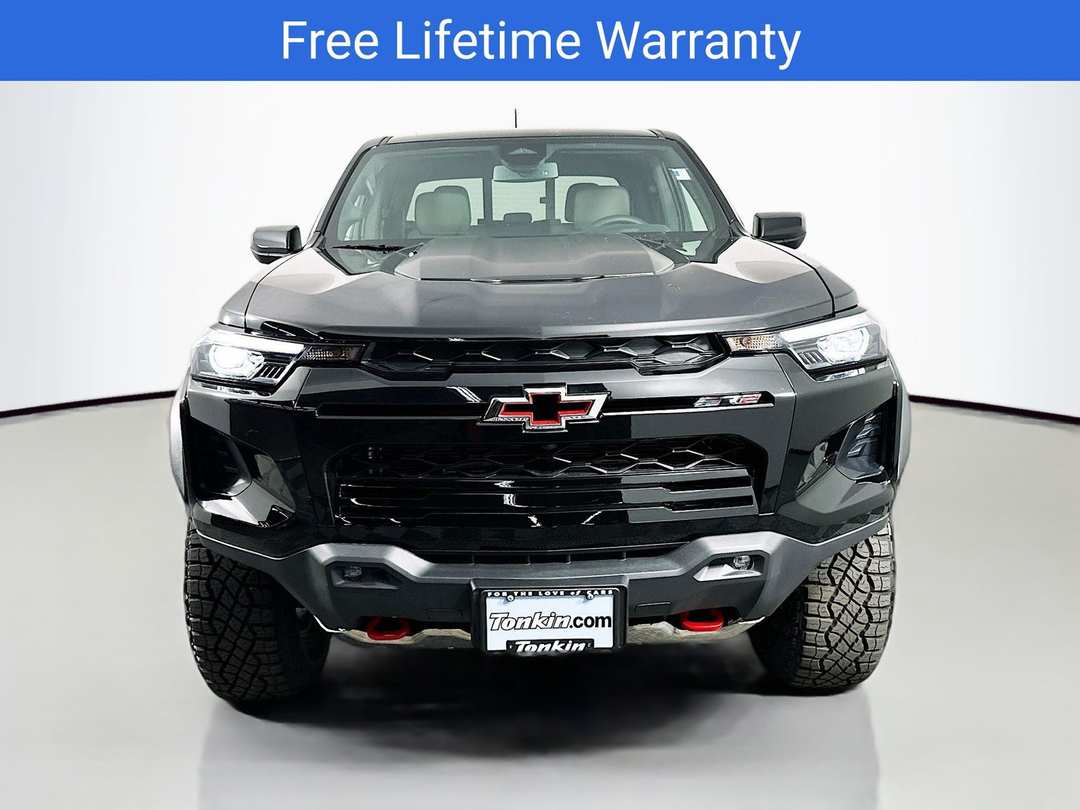 2026 Chevrolet Colorado ZR2 - Image 2