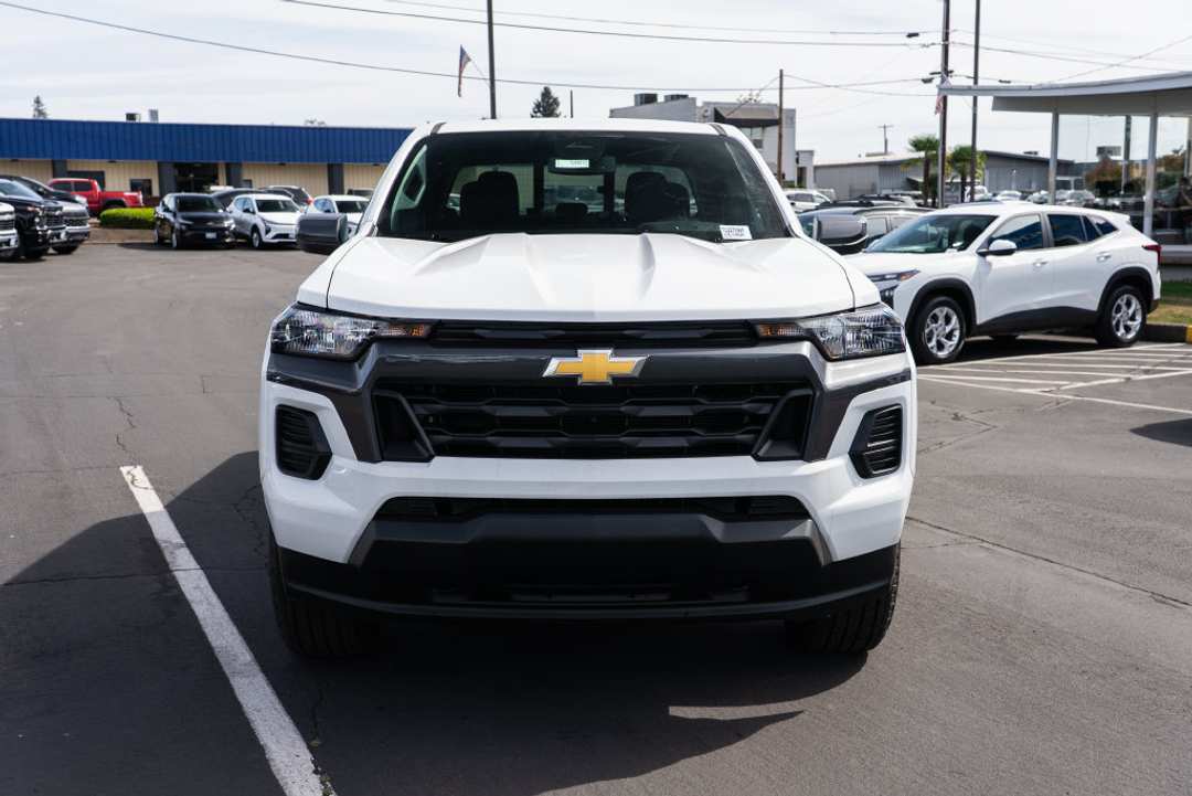 2026 Chevrolet Colorado LT - Image 2