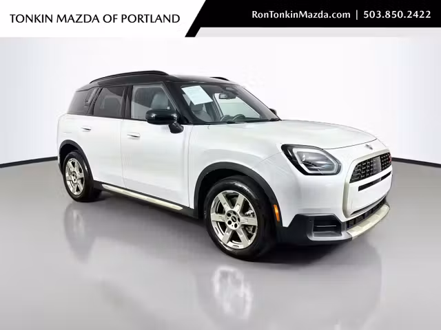 2025 MINI Cooper S Countryman Signature Plus