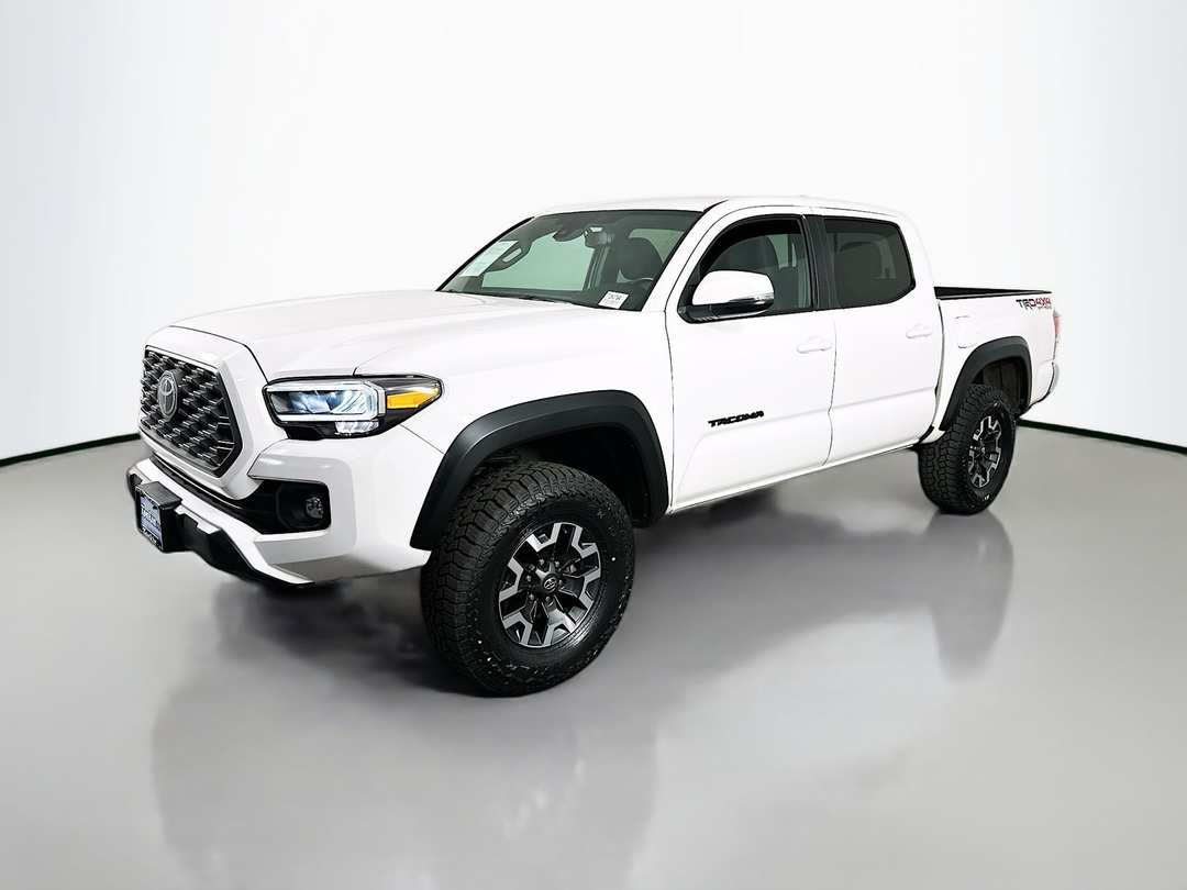 2022 Toyota Tacoma TRD OffRoad - Image 3