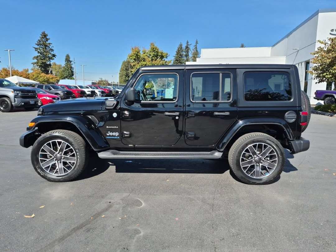 2023 Jeep Wrangler Sahara 4xe - Image 3