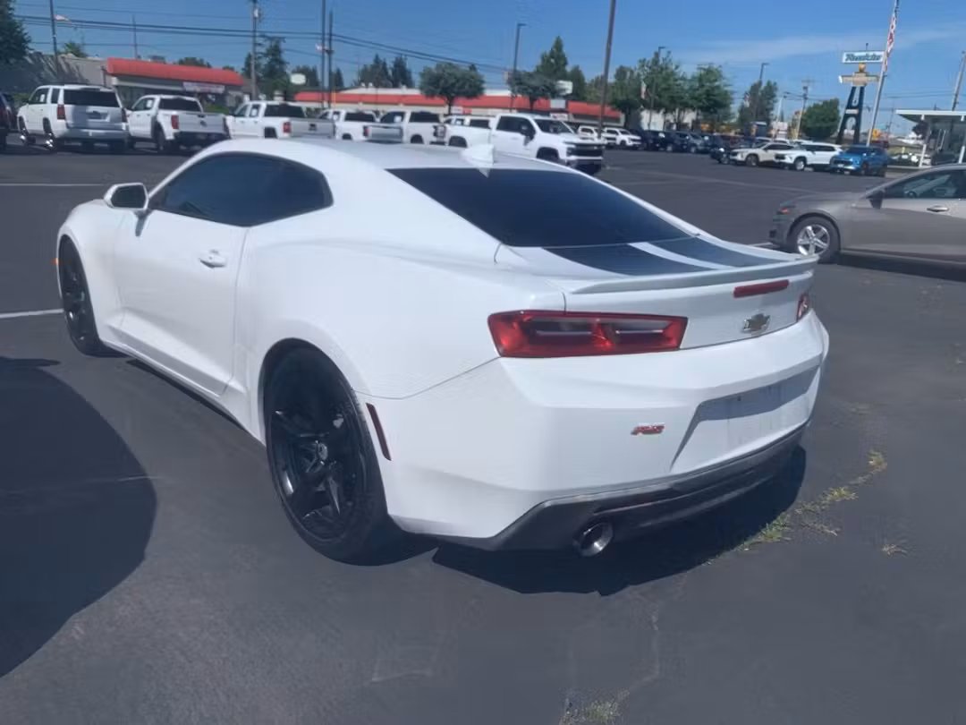 2018 Chevrolet Camaro 1LT - Image 2