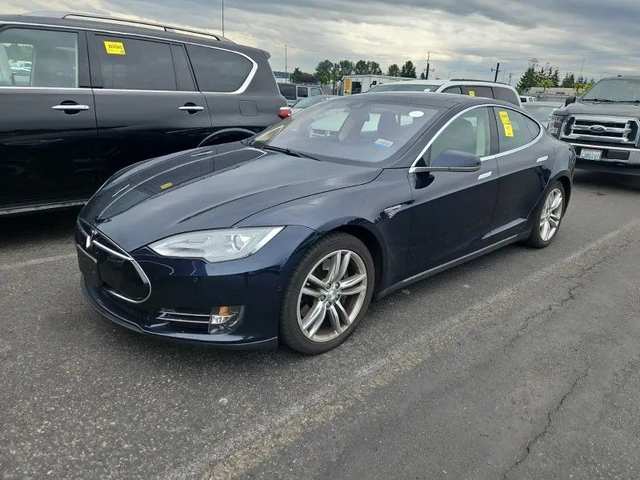 2015 Tesla Model S 85D