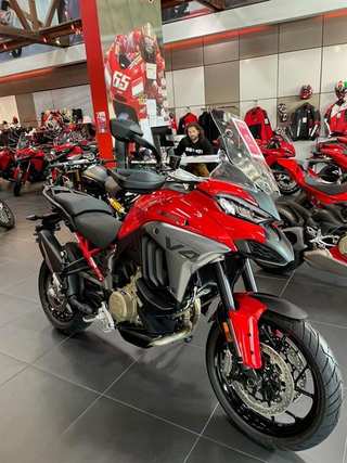 2025 Ducati Mts V4