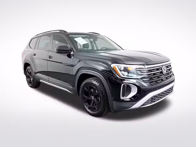 2024 Volkswagen Atlas 2.0T Peak Edition SE w/Technology