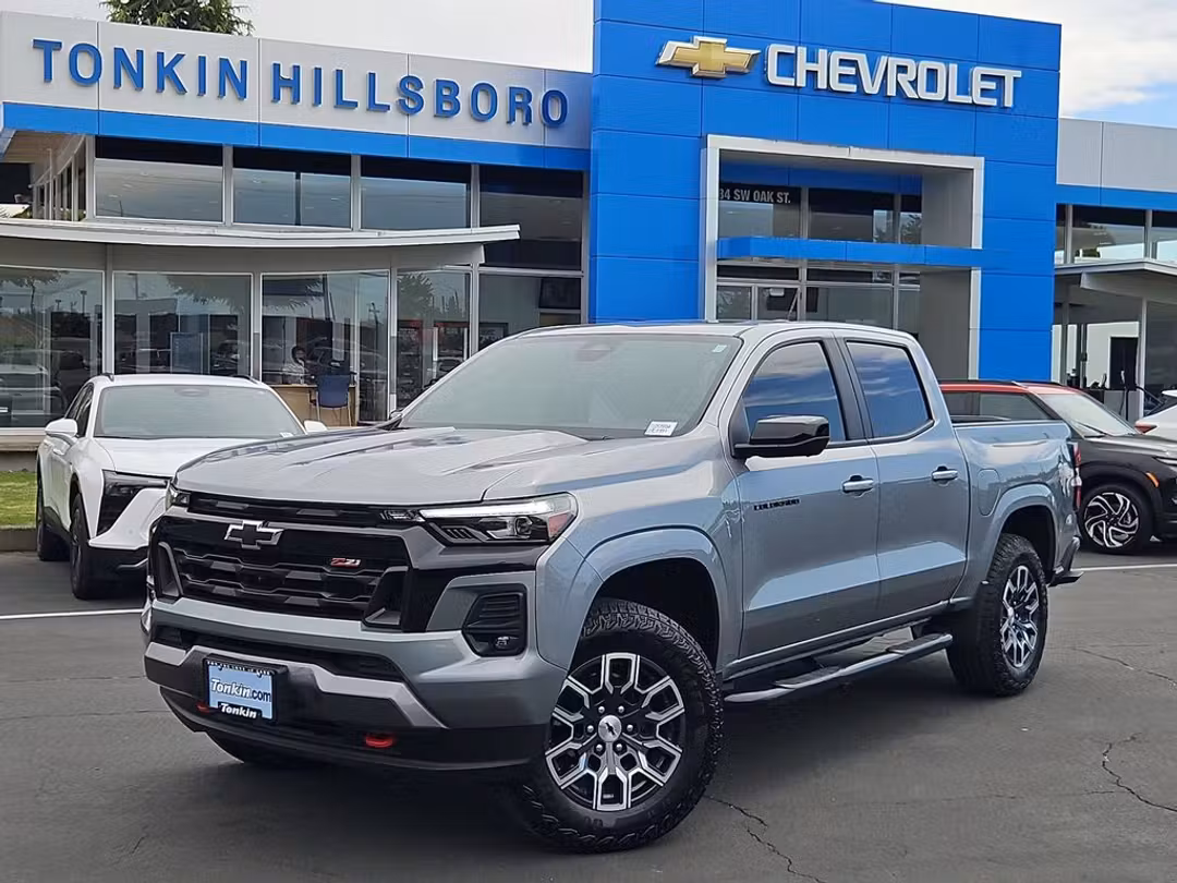 2026 Chevrolet Colorado Z71 - Image 2