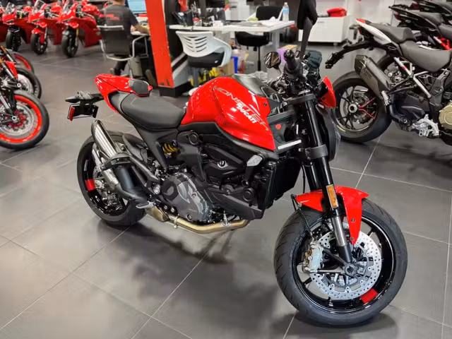 2025 Ducati Monster Plus