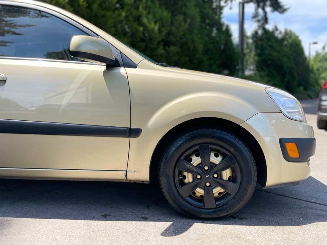 2008 Kia Rio LX - Image 2