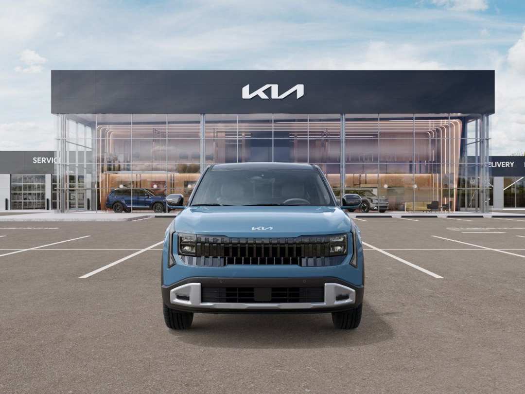 2027 Kia Seltos S - Image 2
