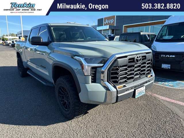 2022 Toyota Tundra SR5
