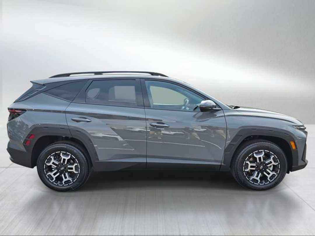 2026 Hyundai Tucson XRT - Image 2