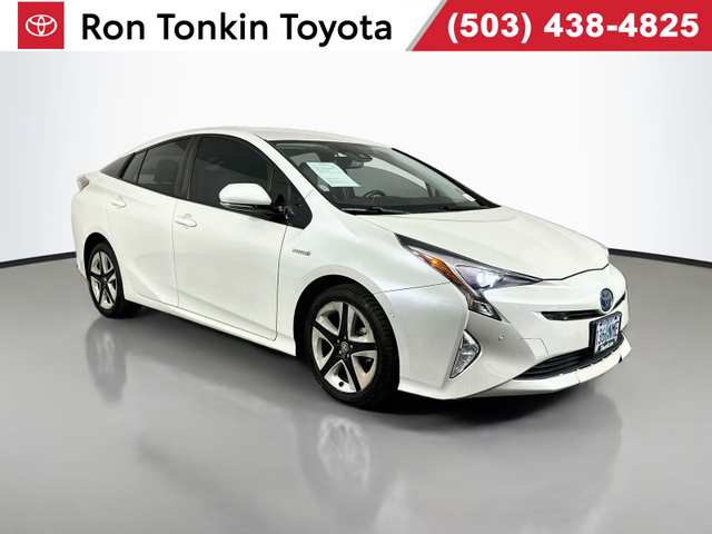 2016 Toyota Prius Touring