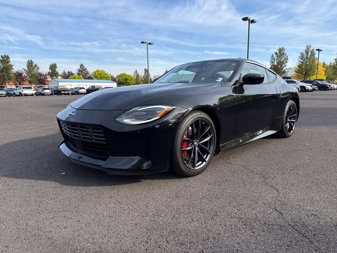 2024 Nissan Z Performance - Image 3