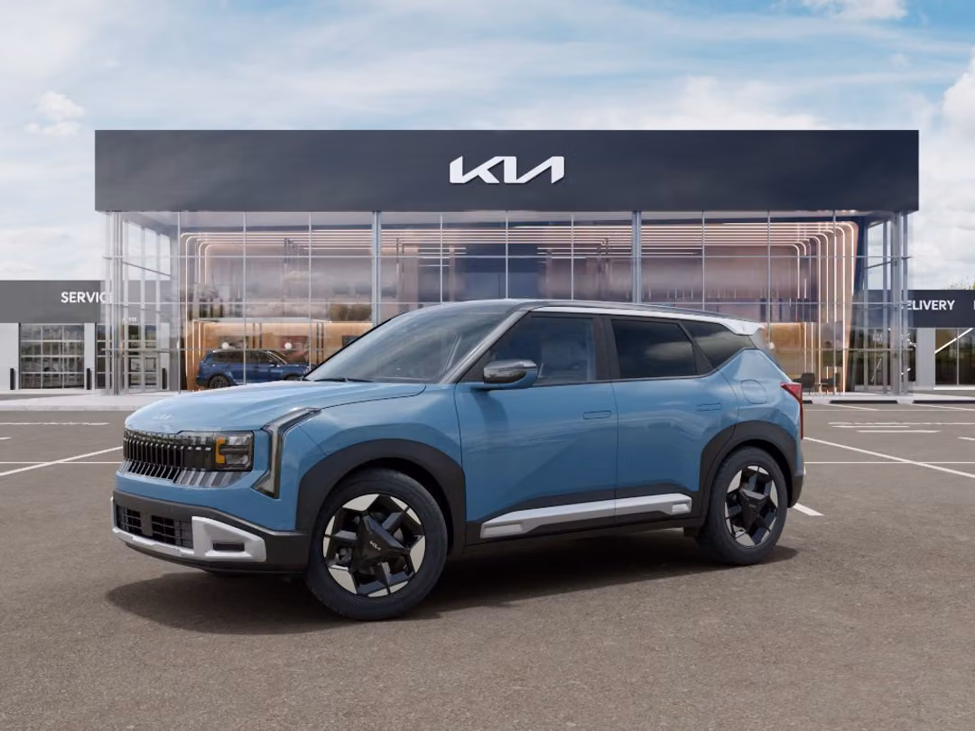 2027 Kia Seltos S - Image 3