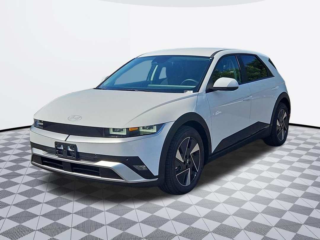 2026 Hyundai Ioniq 5 SE - Image 2