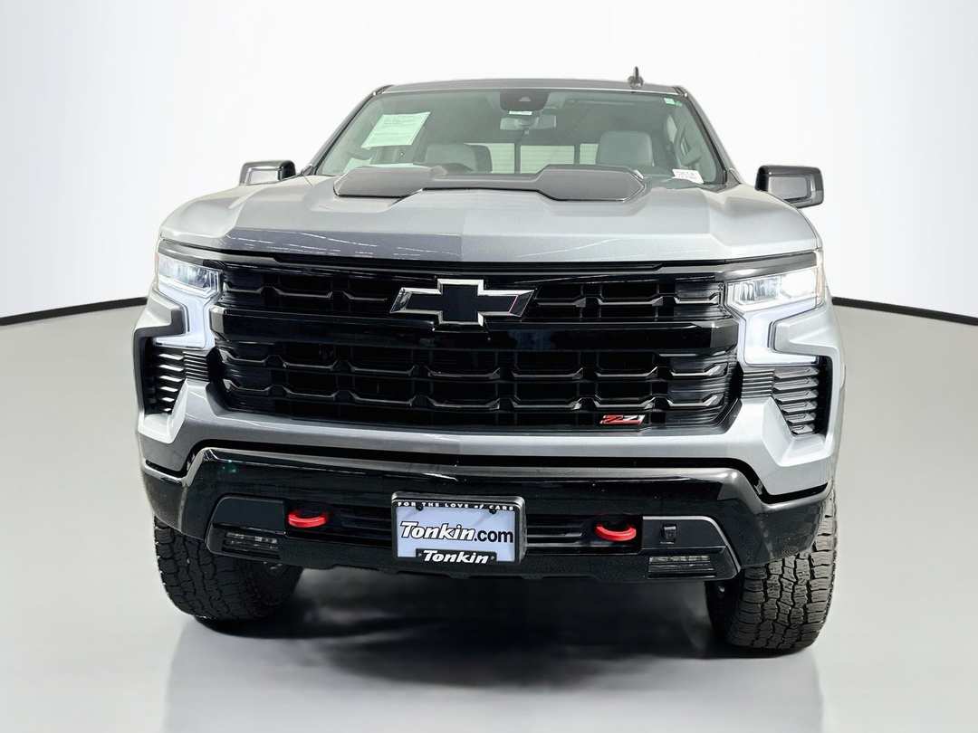 2024 Chevrolet Silverado 1500 LT Trail Boss - Image 2