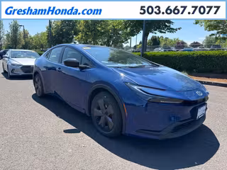 2025 Toyota Prius LE