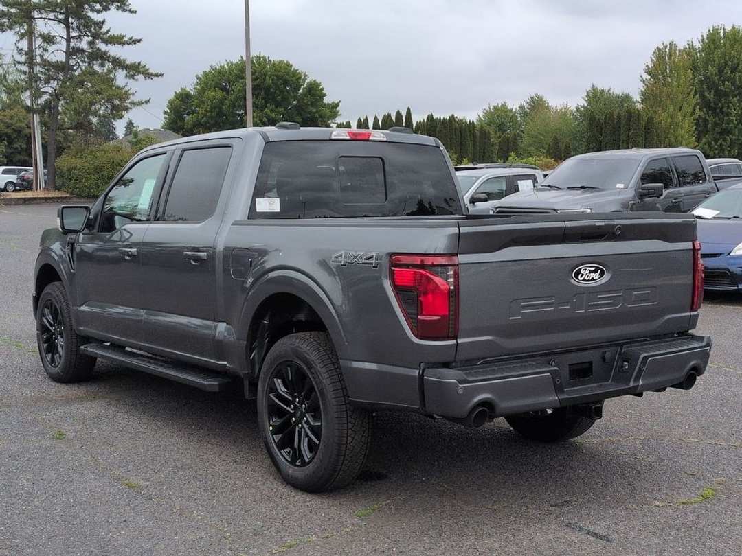 2026 Ford F-150 XLT - Image 3